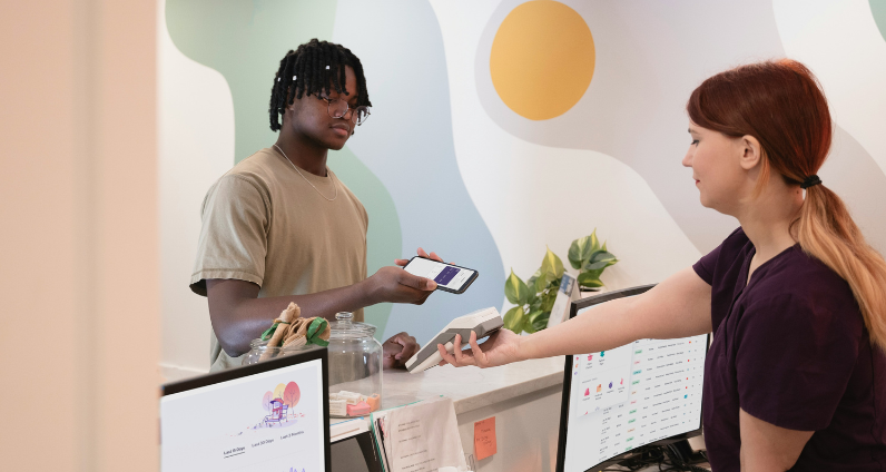 AI virtual assistant automating patient appointment scheduling for a modern healthcare clinic